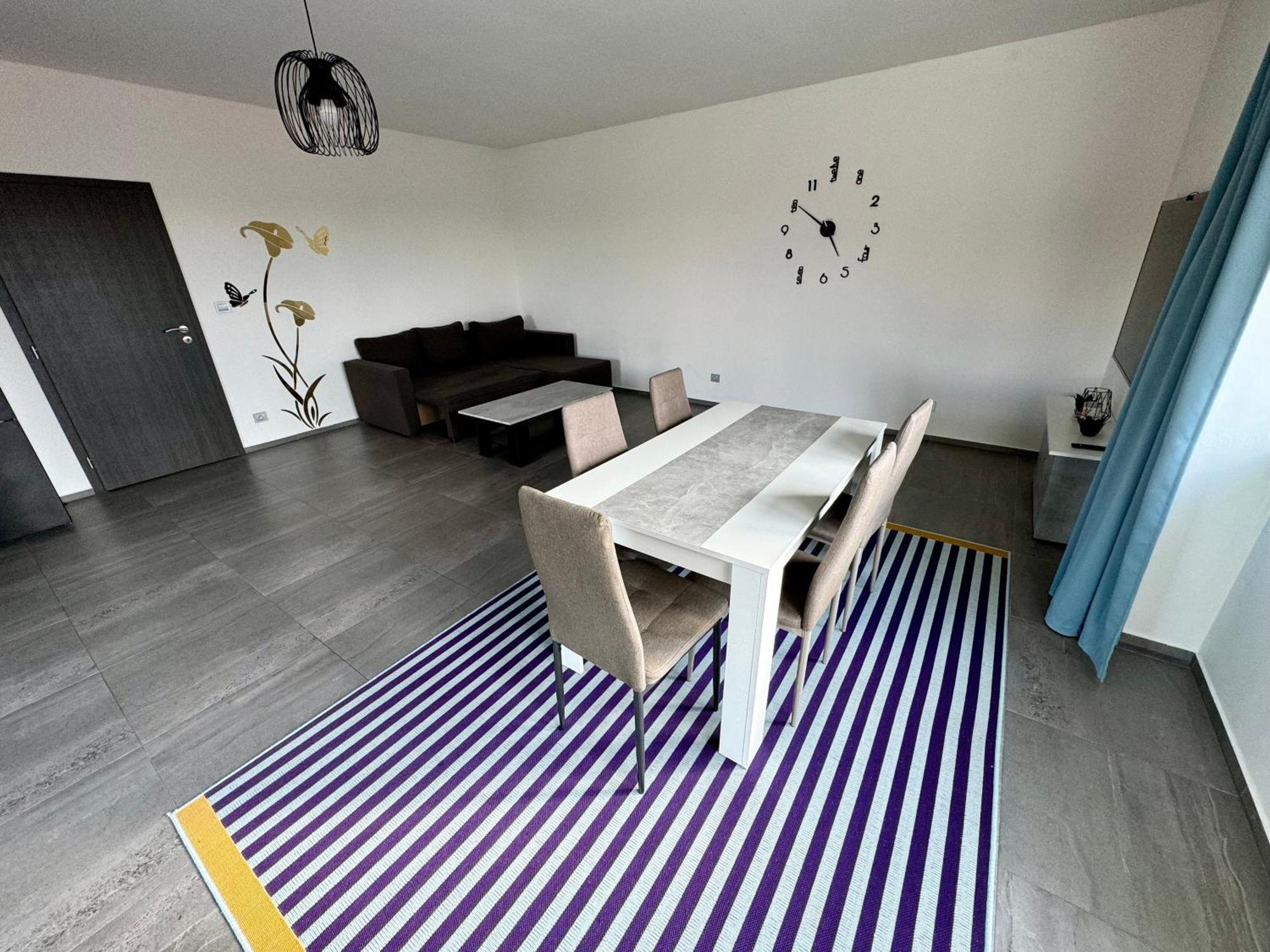 Byt Apartman 74M2 Vyhled Klid Priroda Πράγα Εξωτερικό φωτογραφία