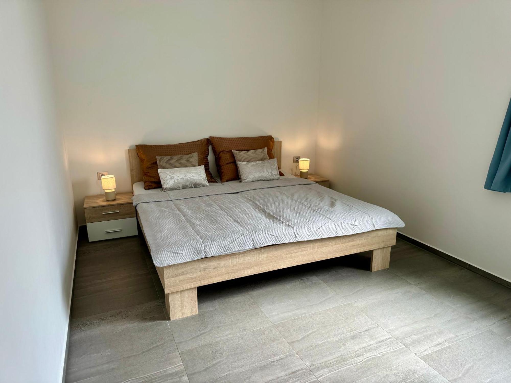 Byt Apartman 74M2 Vyhled Klid Priroda Πράγα Εξωτερικό φωτογραφία